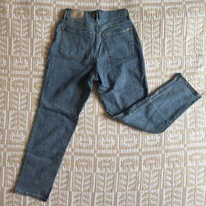 The Cheeky Hourglass Jean